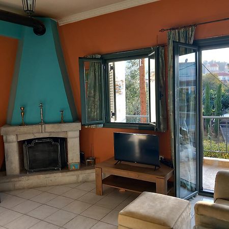 Stoupa Beachside Retro Apartment Εξωτερικό φωτογραφία